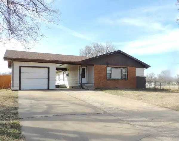 1025 N 10th, Arkansas City, KS 67005