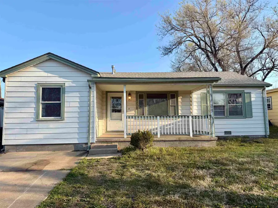 1826 W Webb Ave, El Dorado, KS 67042 - #2