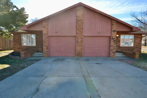 374-376 N Country Acres, Wichita, KS 67212