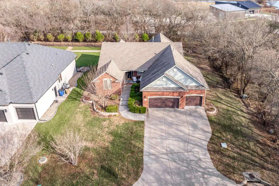 1748 S Cascade Pt, Andover, KS 67002 - #2