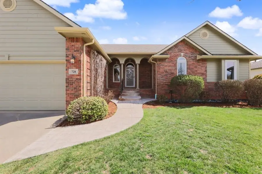 728 N Ritchfield St, Wichita, KS 67206 - #2