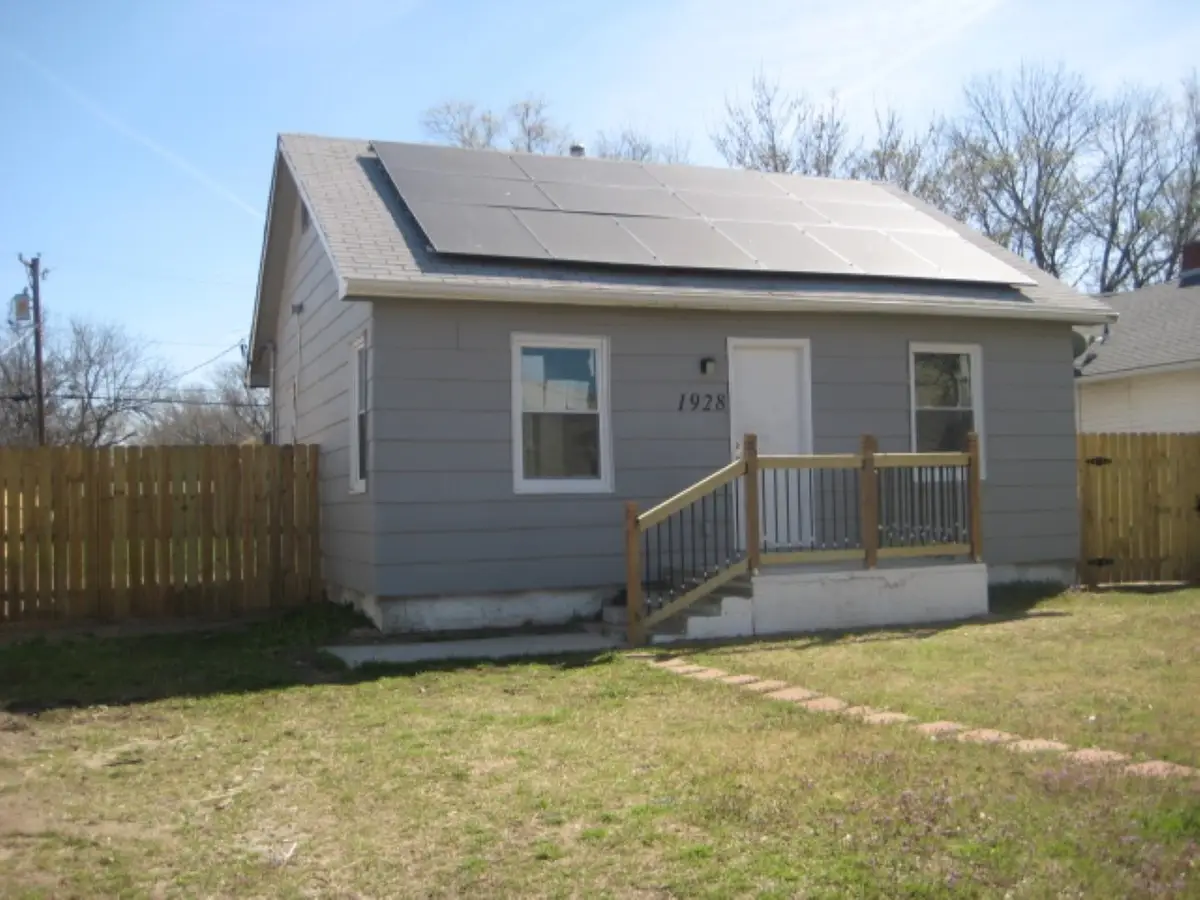 1928 S Laura Ave, Wichita, KS 67211 - #1
