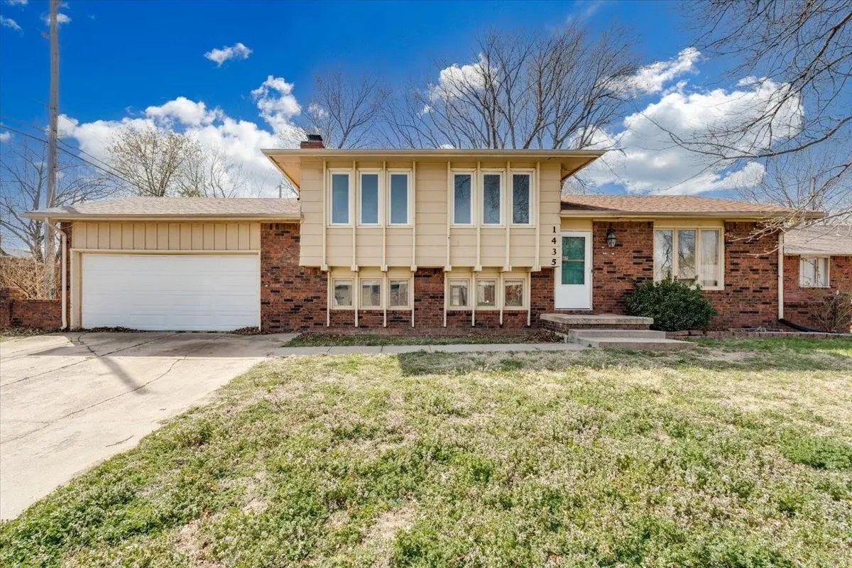 1435 N Brunswick St, Wichita, KS 67212 - #1