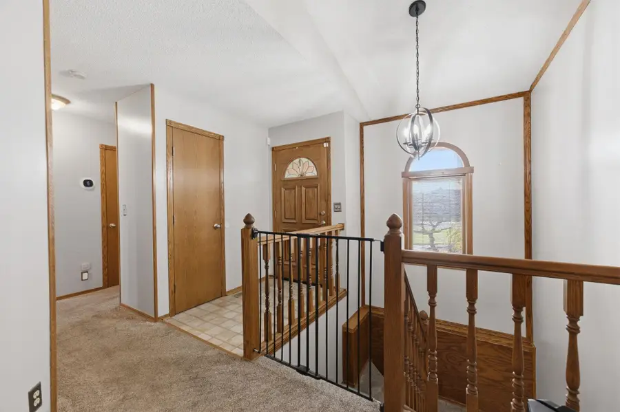 2133 N Parkdale St, Wichita, KS 67212 - #3