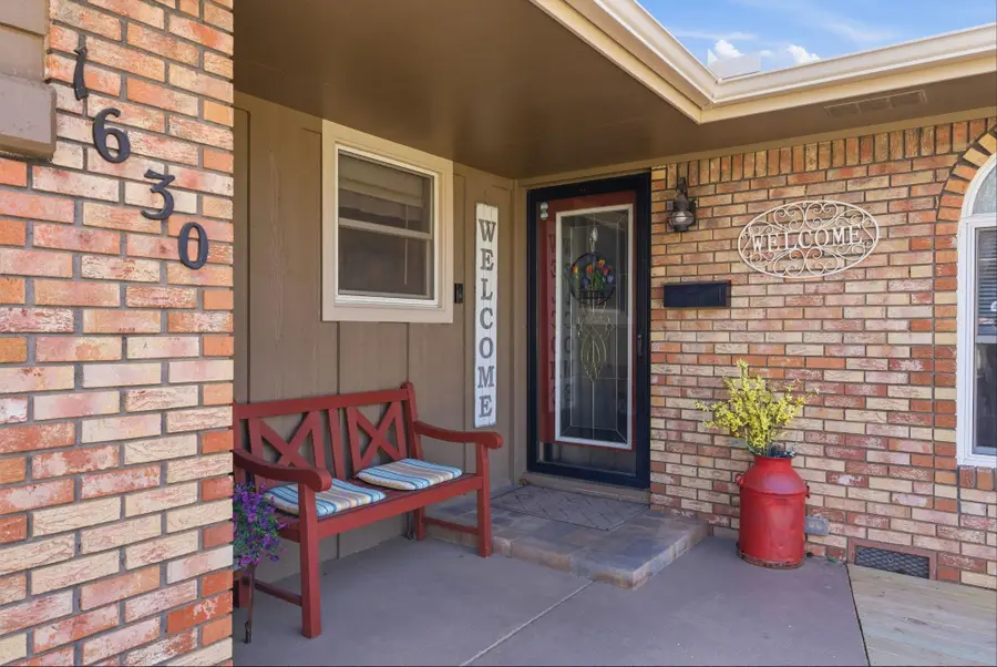 1630 N Illinois St, Wichita, KS 67203 - #2