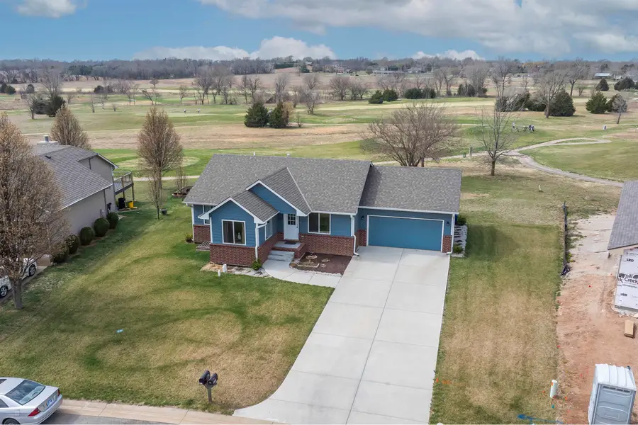 4221 Quail Ridge Dr, Winfield, KS 67156 - #3