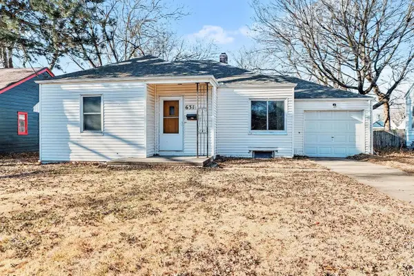 631 S Roosevelt, Wichita, KS 67218