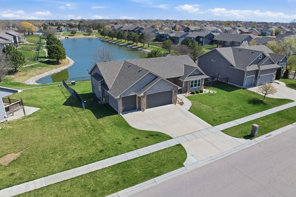 2634 S Lark Ln, Wichita, KS 67215 - #1