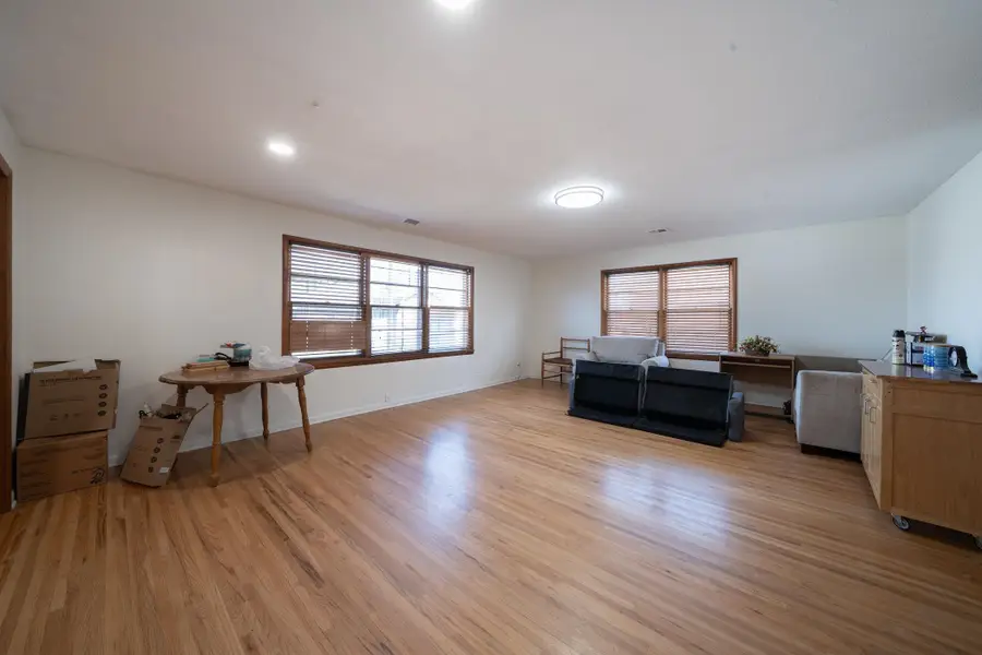 1206 W Dallas St, Wichita, KS 67217 - #2