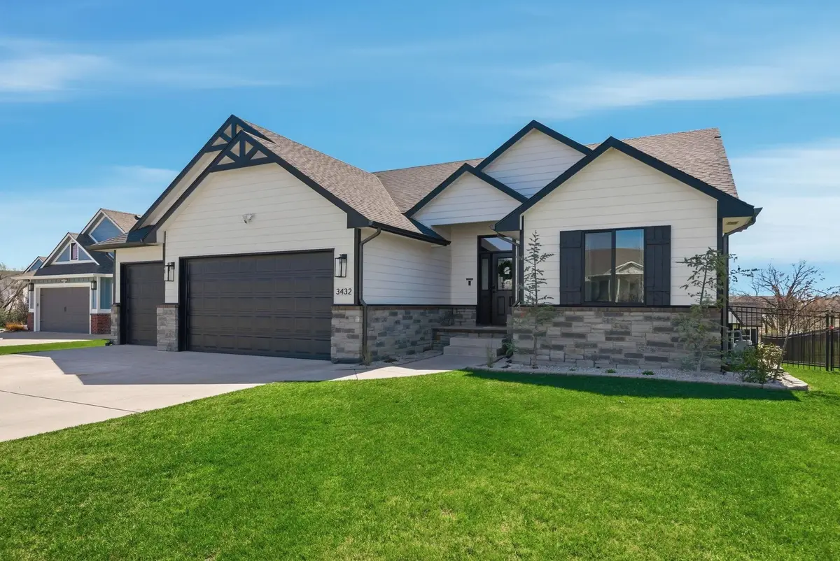 3432 S Lori Ct, Wichita, KS 67210 - #1
