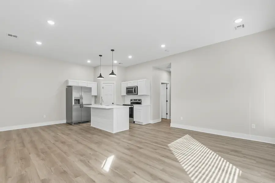 17008 W Lawson St, Goddard, KS 67052 - #2