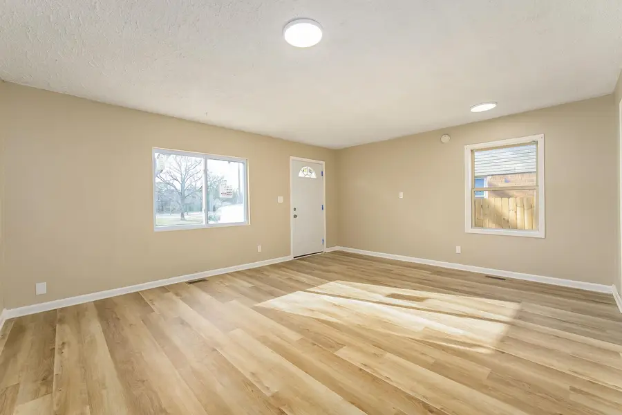 2026 N Piatt Ave, Wichita, KS 67214 - #3