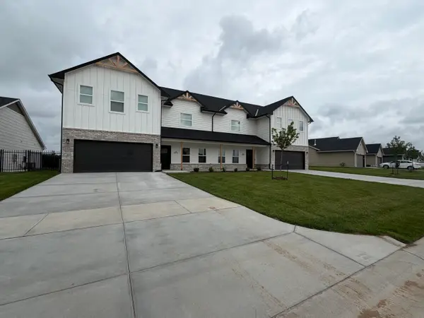 715 N Rainbow Lake St, Wichita, KS 67235