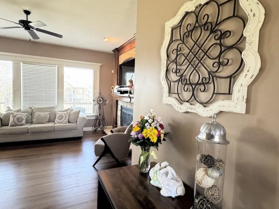 8926 W Westlakes Ct, Wichita, KS 67205 - #3