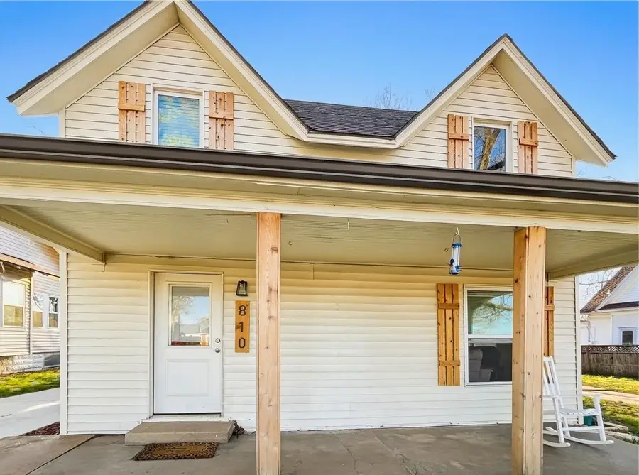 810 State St, Augusta, KS 67010 - #3