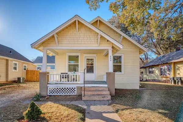 203 N Kansas Ave, Salina, KS 67401