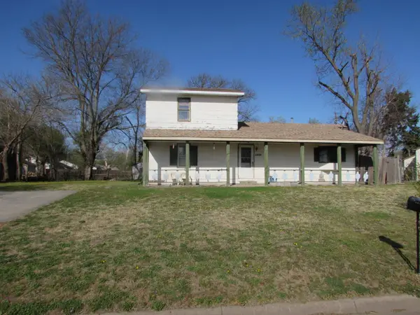 6545 S Ward Parkway, Haysville, KS 67217