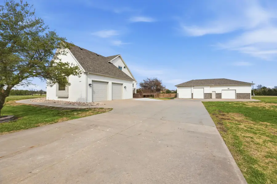 14844 SW Clover Ln, Rose Hill, KS 67133 - #2