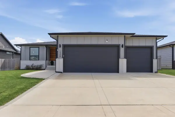 10409 W Basil St, Wichita, KS 67215