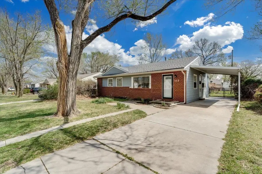 117 E Springdale, Derby, KS 67037 - #3