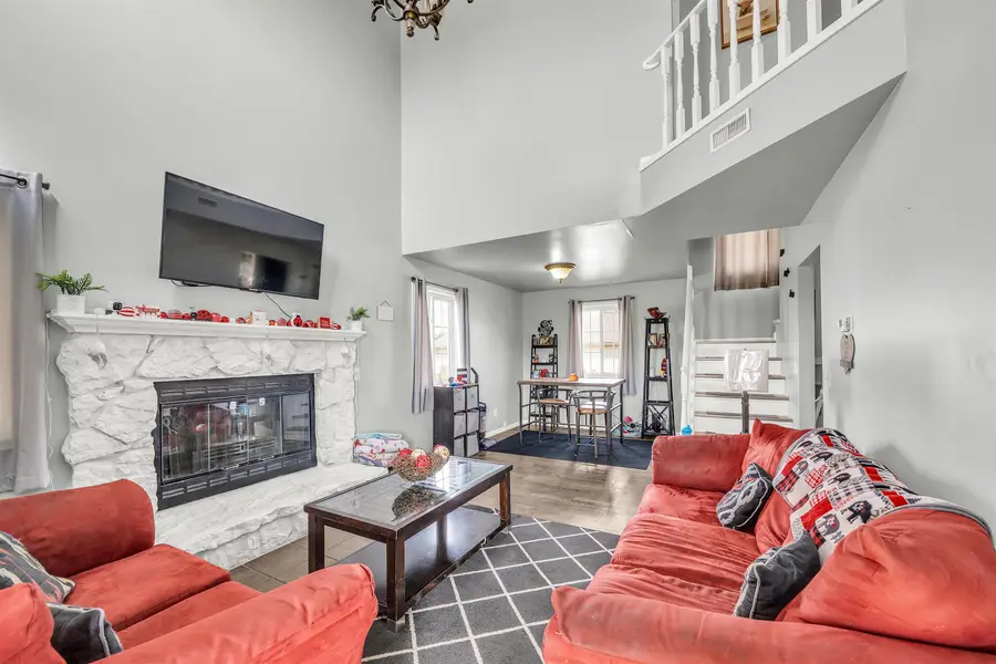 210 Hymer Dr, Sedgwick, KS 67135 - #3