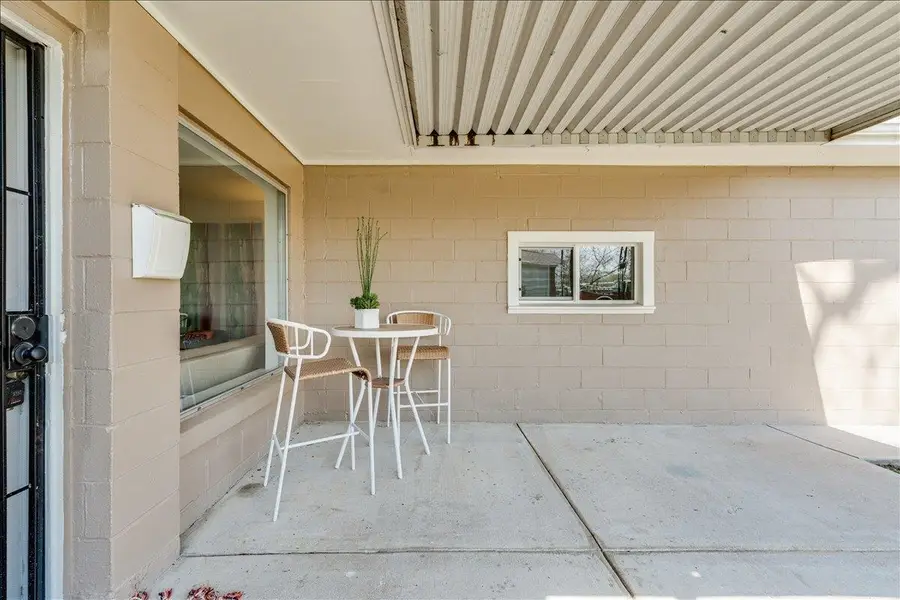 1933 S Fern, Wichita, KS 67213 - #2