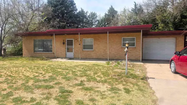 1205 Main St, La Crosse, KS 67548