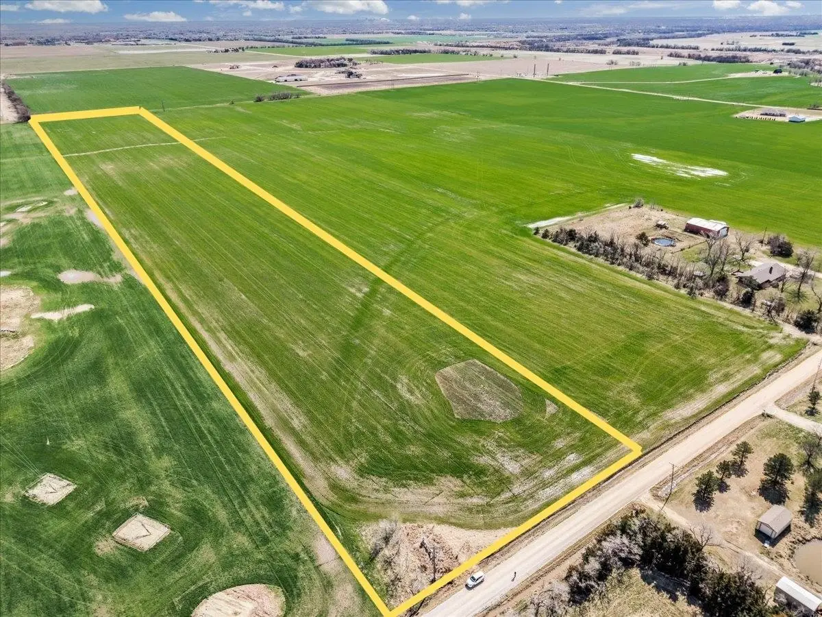 5044 N 151st St W, Colwich, KS 67030 - #1