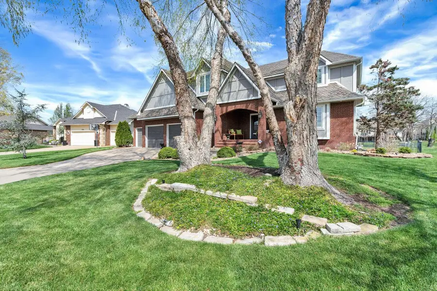 2522 N High Point Cir, Wichita, KS 67205 - #3