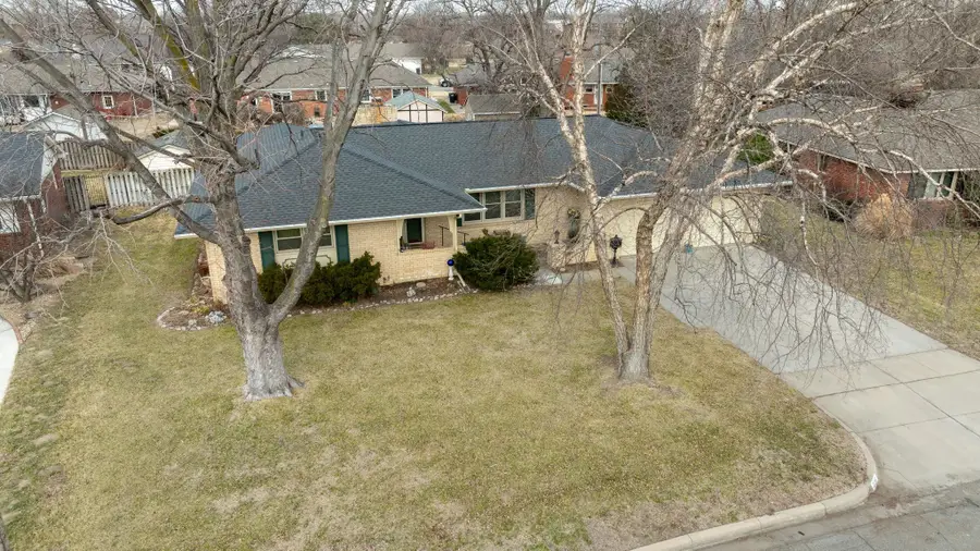 2216 W 18th St N, Wichita, KS 67203 - #3