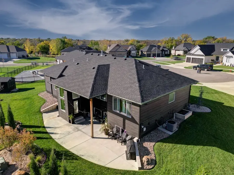 1712 Summerchase Pl, Derby, KS 67037 - #2