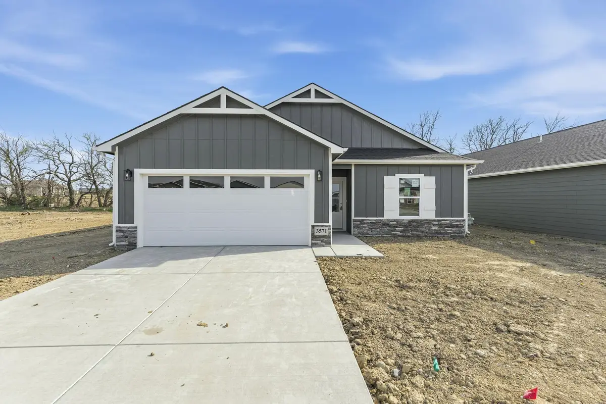 3571 E Bearsden St, Derby, KS 67037-7821 - #1