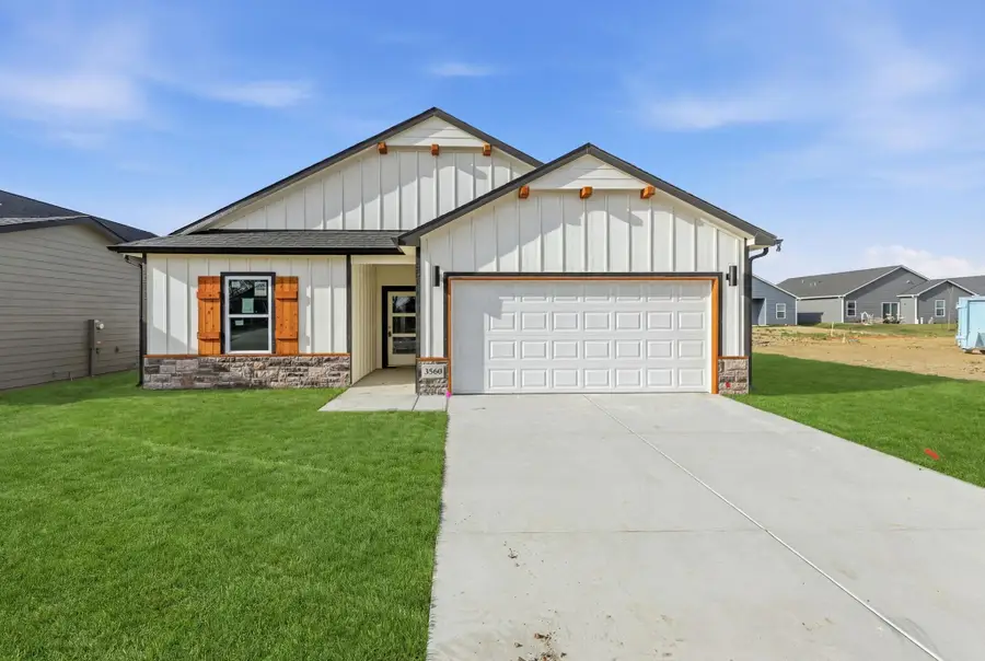 3560 E Bearsden St, Derby, KS 67037-7821 - #2