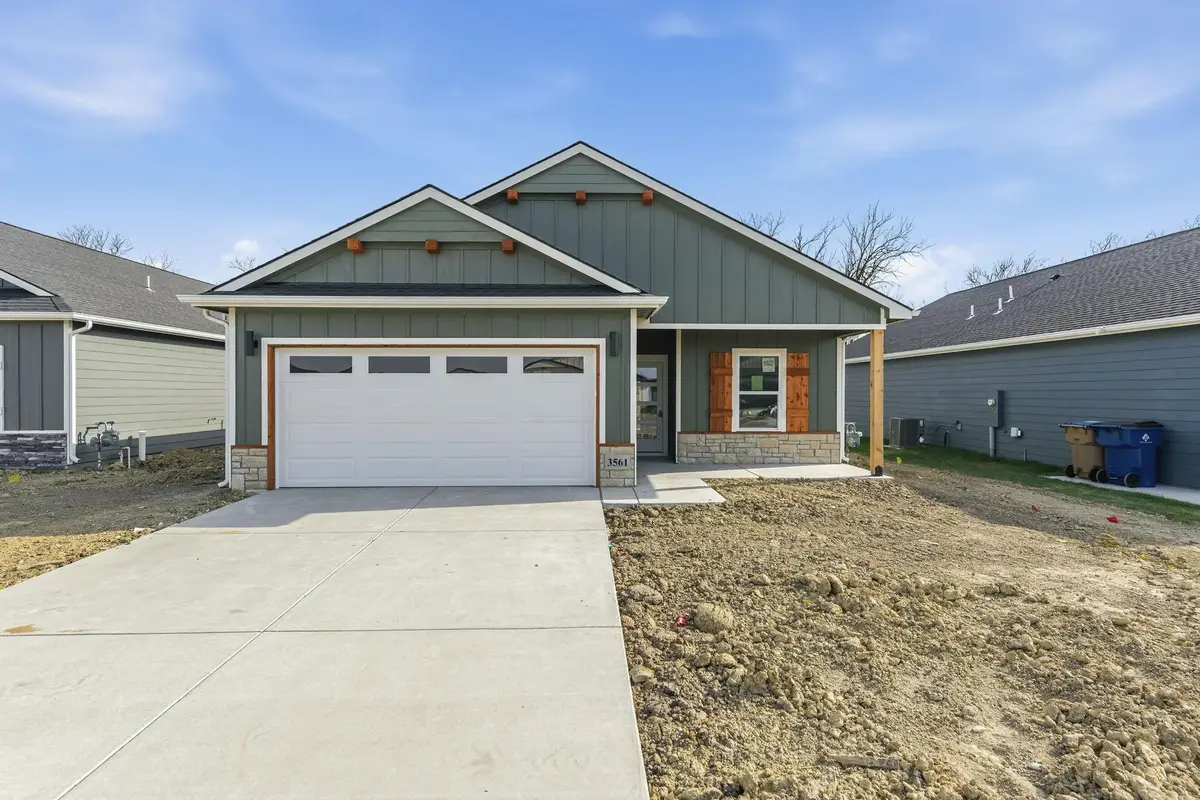 3561 E Bearsden St, Derby, KS 67037-7821 - #1