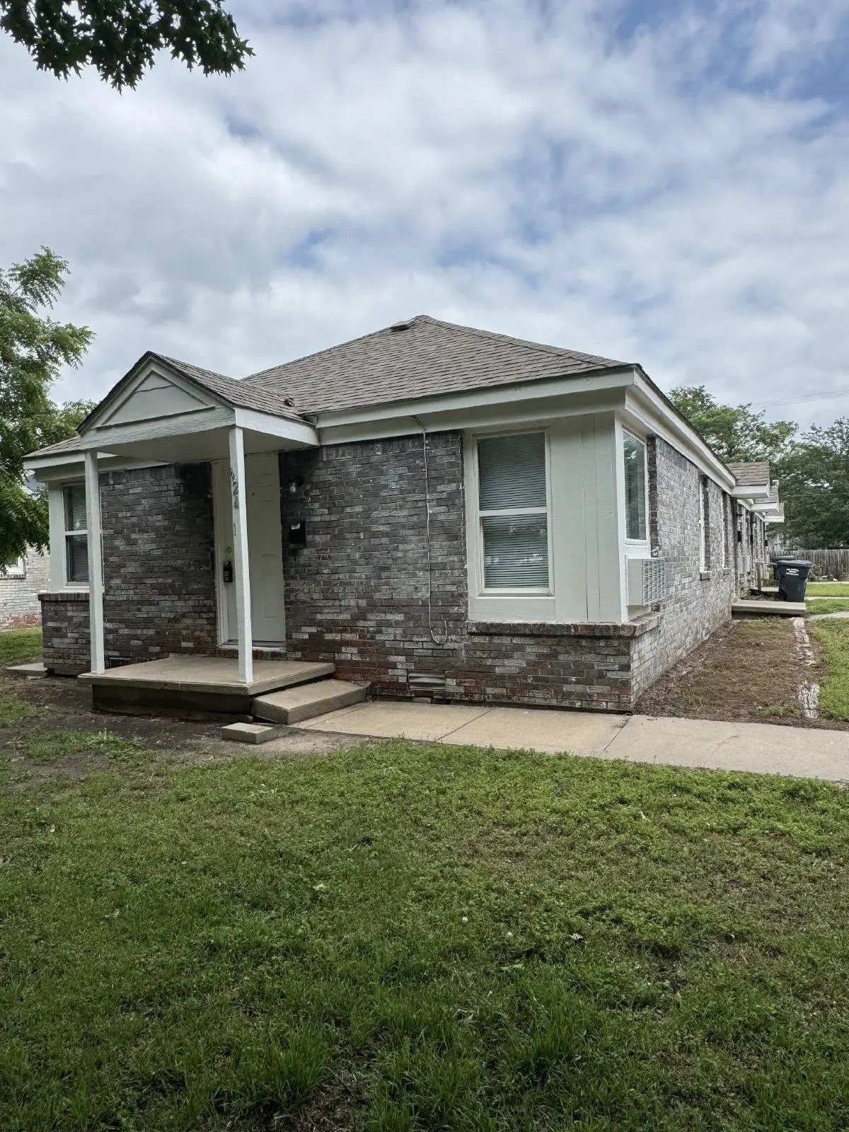 824 S Water St, Wichita, KS 67213 - #1