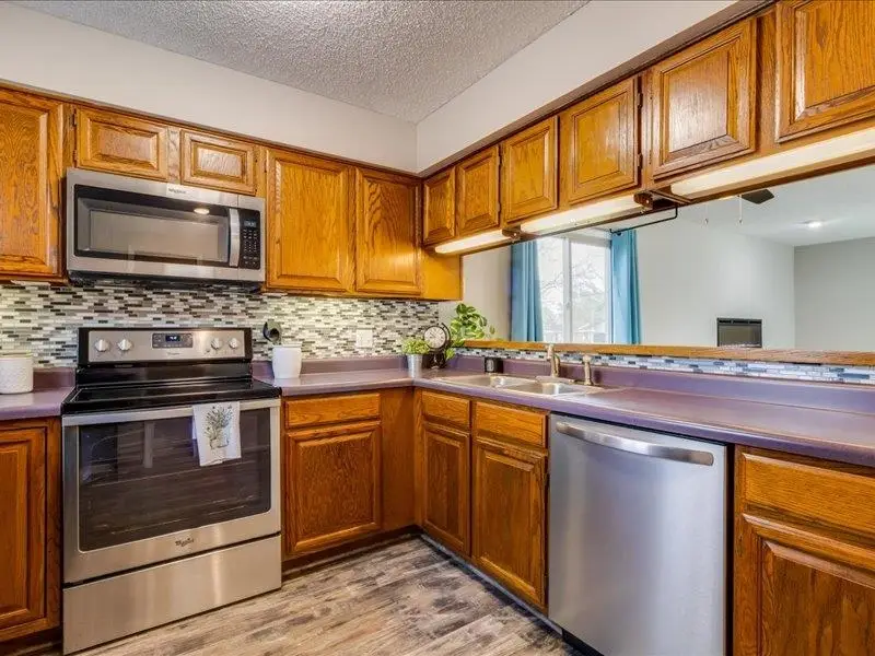 1530 N Smith Cir, Wichita, KS 67212 - #3