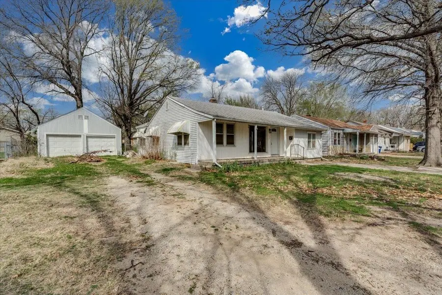 845 S Dellrose Ave, Wichita, KS 67218 - #3