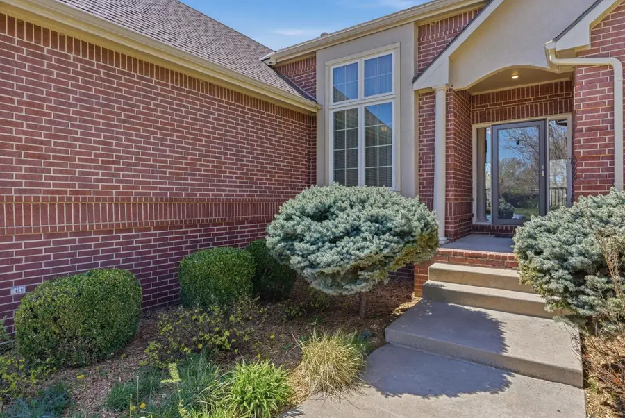 821 N Bedford St, Wichita, KS 67206 - #2