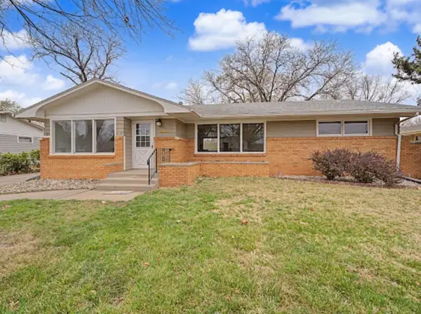 921 Manor Rd., Salina, KS 67401