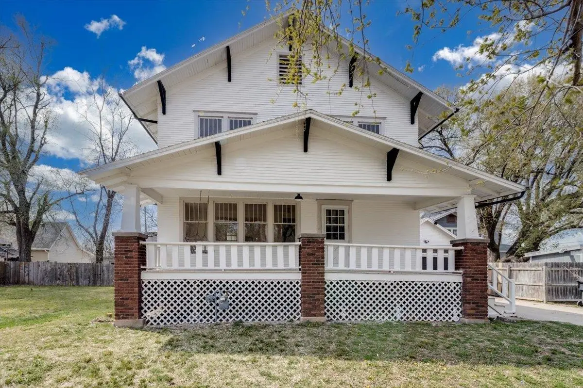 119 Allison St, Newton, KS 67114 - #1