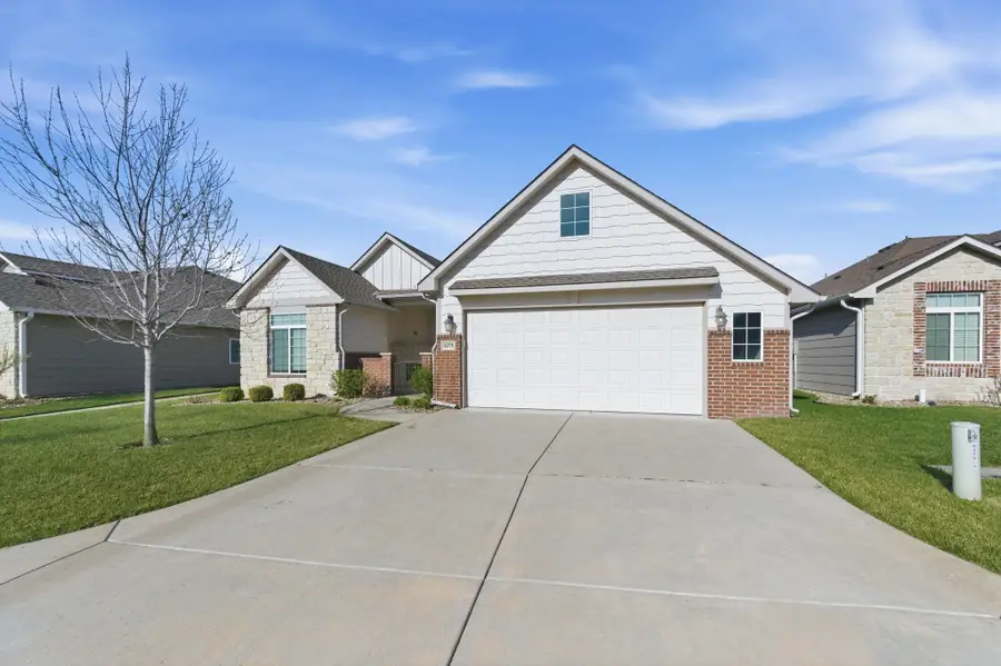 6375 W Venice Ct, Wichita, KS 67205 - #3
