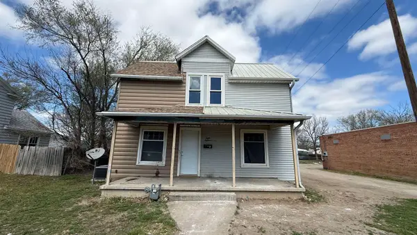 818 W Crawford St., Salina, KS 67401