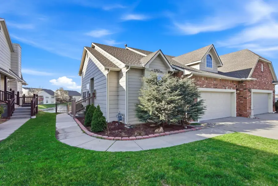 2377 N Lighthouse Cv, Wichita, KS 67205 - #3