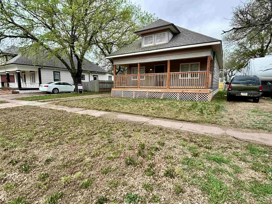 721 S Laura Ave, Wichita, KS 67211 - #2