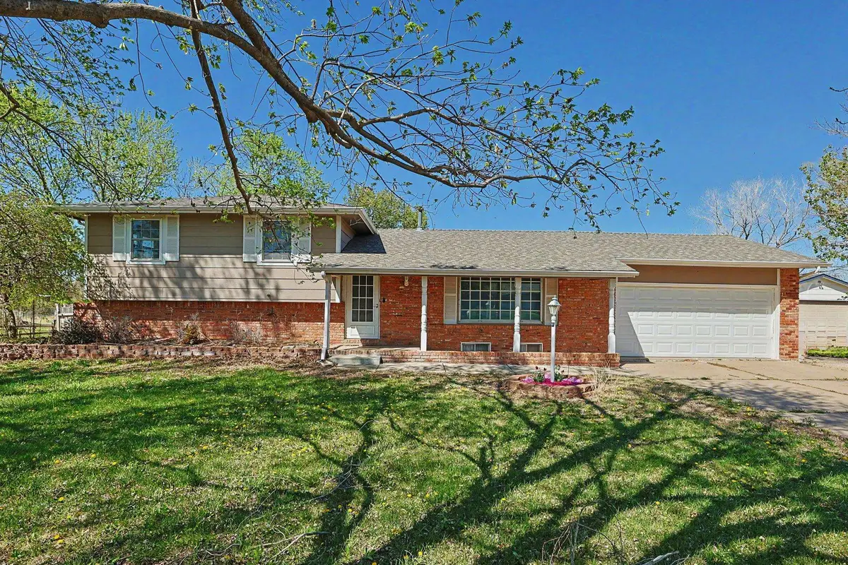 12450 W Lynndale St, Wichita, KS 67235 - #1