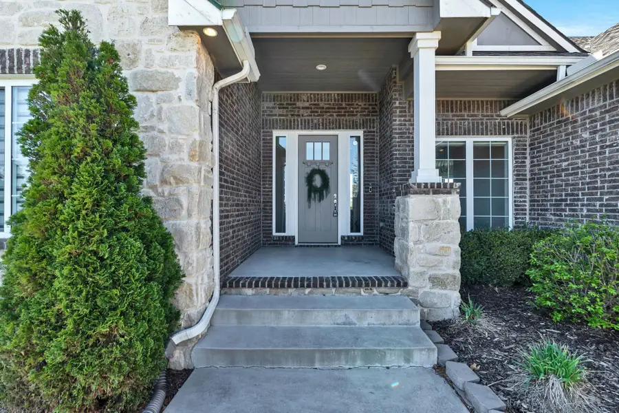 2233 S Ironstone St, Wichita, KS 67230 - #3