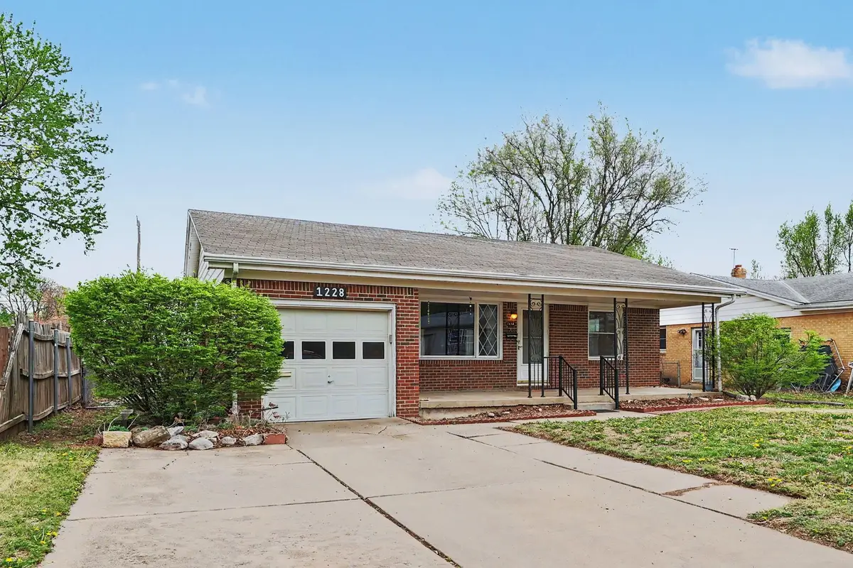 1228 N Georgie Ave, Derby, KS 67037 - #1