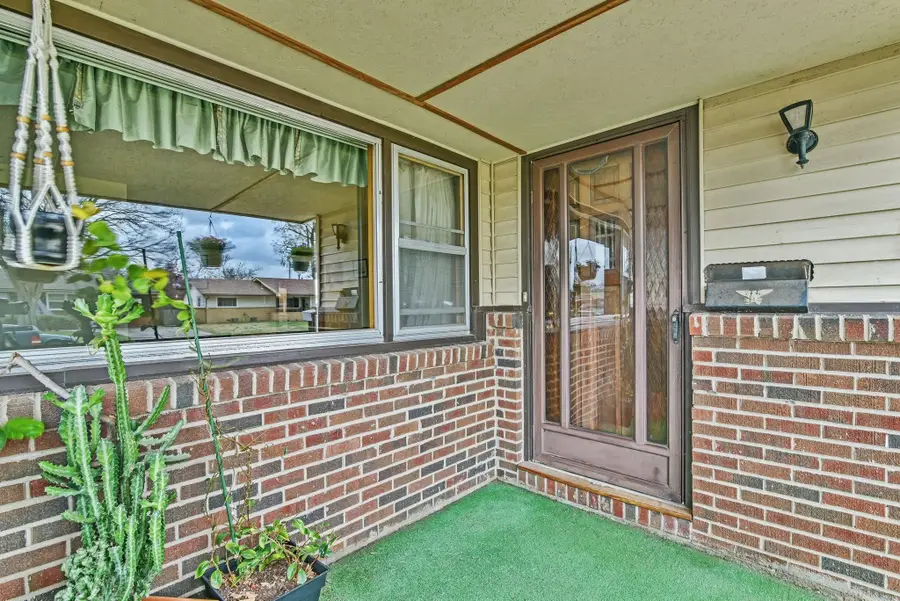 3139 S Martinson Ave, Wichita, KS 67217-2571 - #3