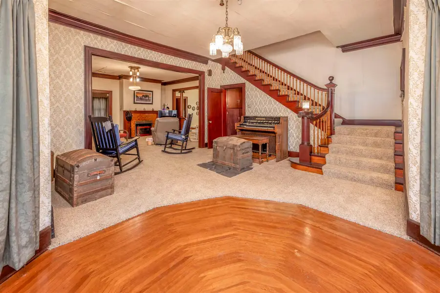 403 W Randolph St, Howard, KS 67349 - #3