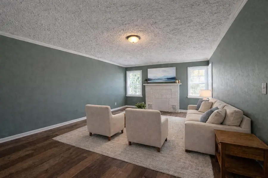 2026 N Estelle St, Wichita, KS 67214 - #2